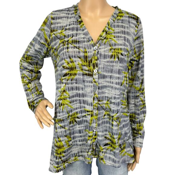 2/$30 LOGO Lori Goldstein Floral Sweater Gray Button Front V-Neck Pockets Size M - Picture 2 of 9